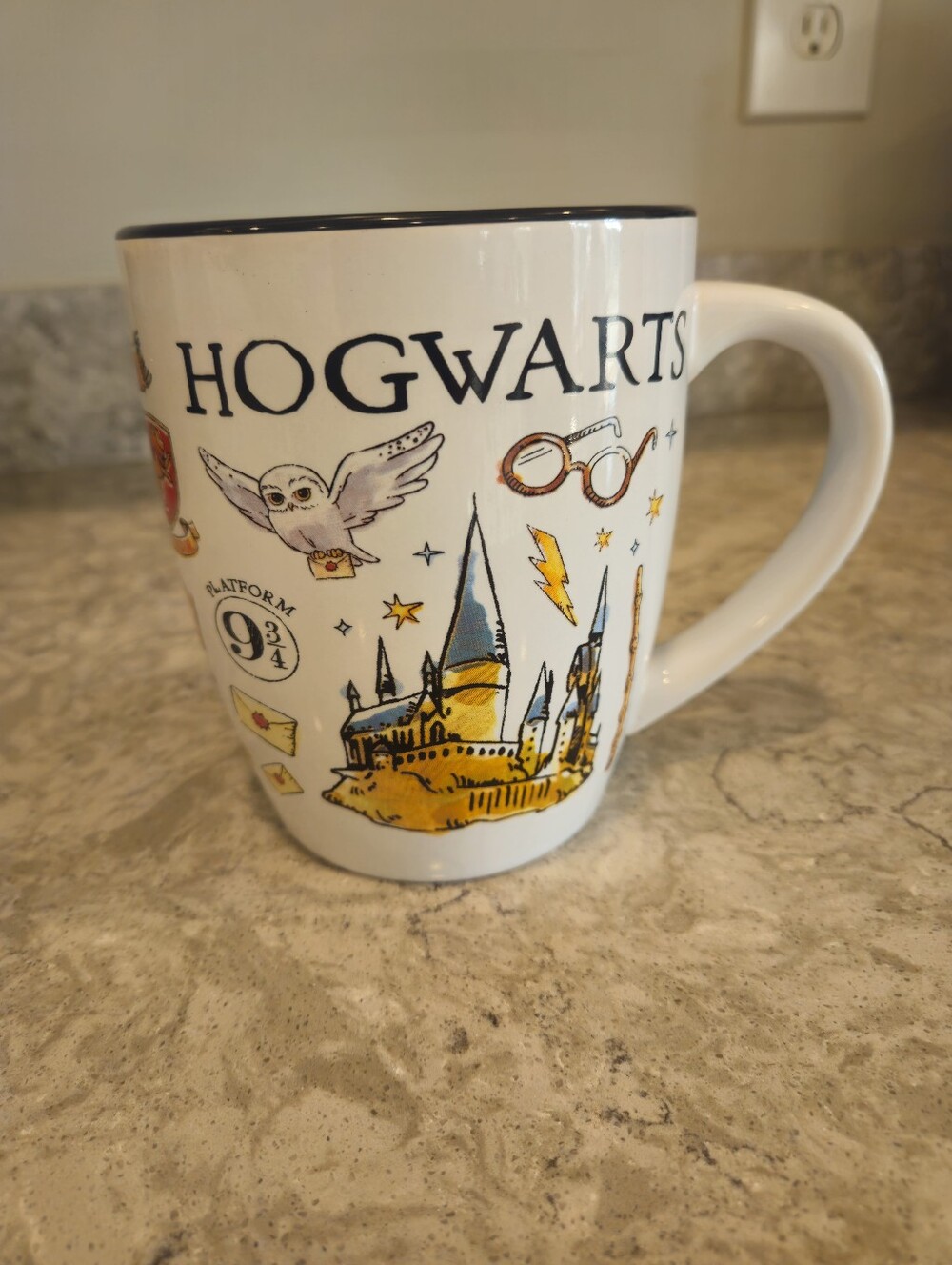 NEW HOGWARTS Harry Potter Icons Extra Large 25oz White Stoneware Coffee Mug